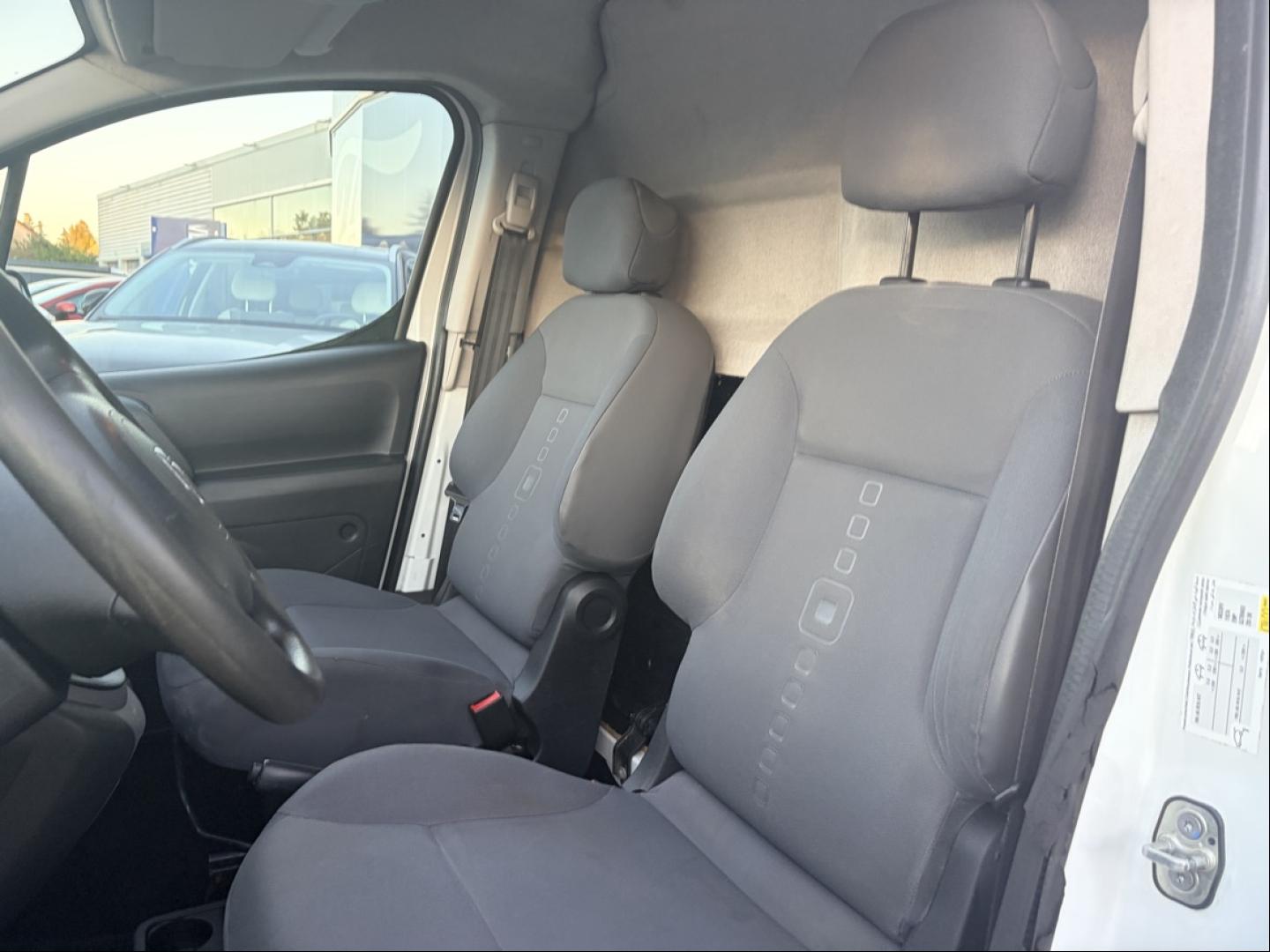 Image CITROEN Berlingo M 1.6 BlueHDi 75 Confort