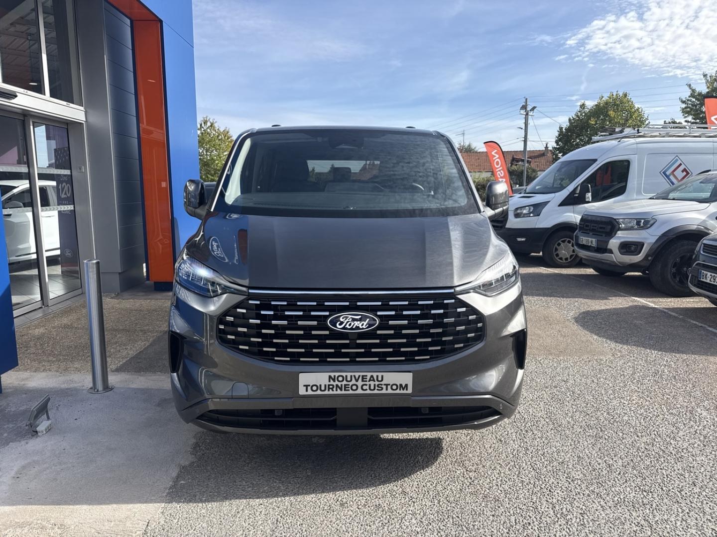 Image FORD Tourneo Custom 320 L1H1 2.0 EcoBlue 170ch Titanium BVA8