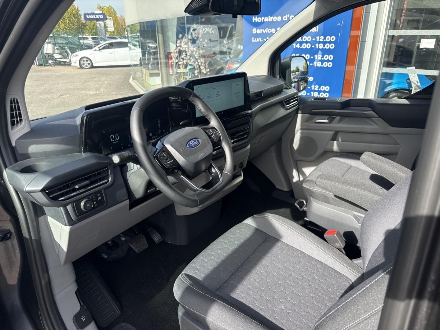 Image FORD Tourneo Custom 320 L1H1 2.0 EcoBlue 170ch Titanium BVA8