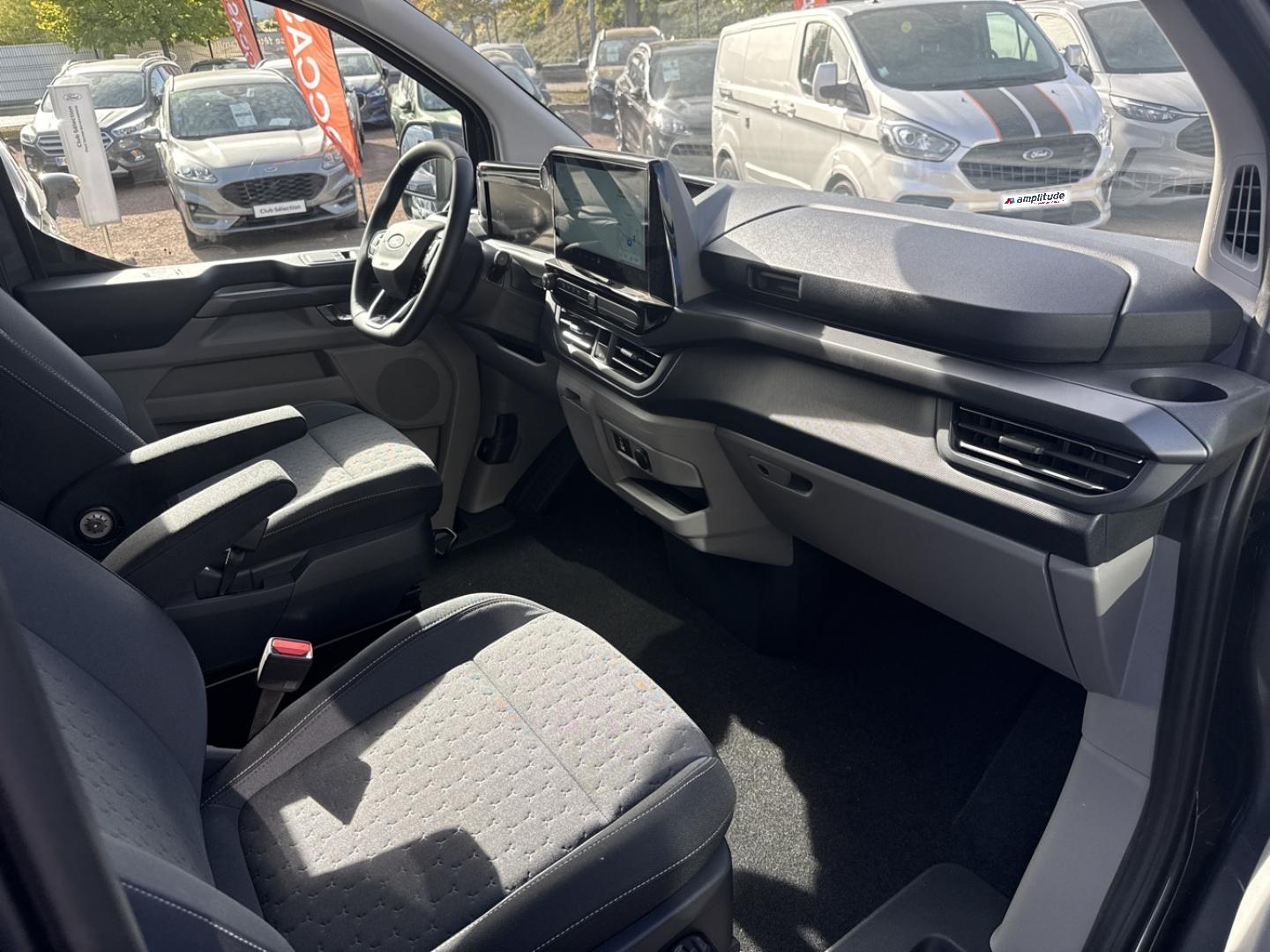 Image FORD Tourneo Custom 320 L1H1 2.0 EcoBlue 170ch Titanium BVA8
