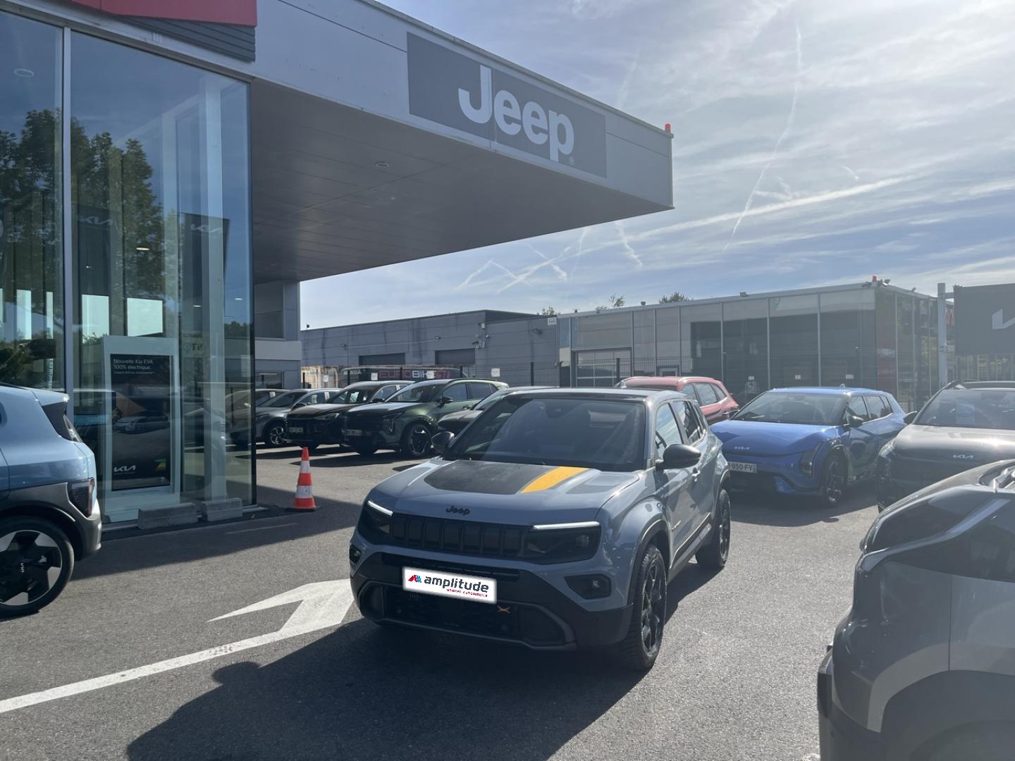 Photo JEEP Avenger 1.2 Turbo T3 145ch MHEV The North Face BVR6 4xe