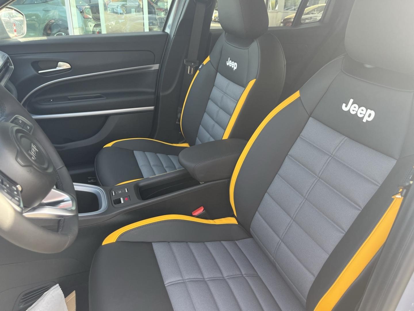 Image JEEP Avenger 1.2 Turbo T3 145ch MHEV The North Face BVR6 4xe