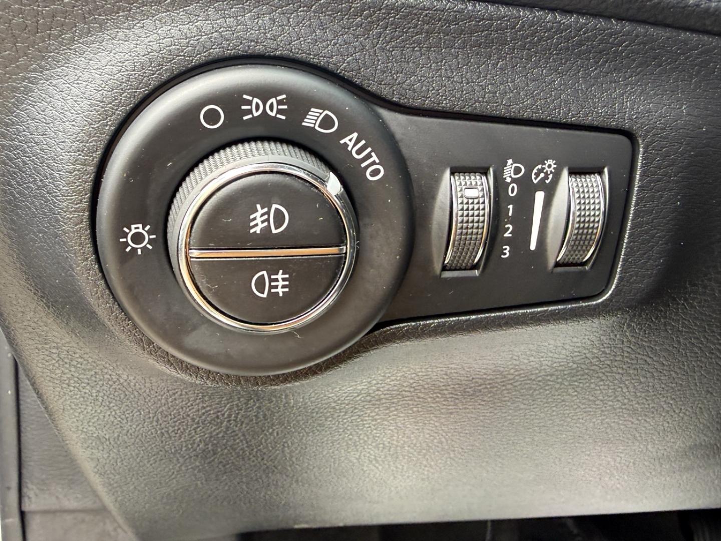 Image JEEP Compass 1.6 MultiJet II 120ch Brooklyn Edition 4x2 Euro6d-T