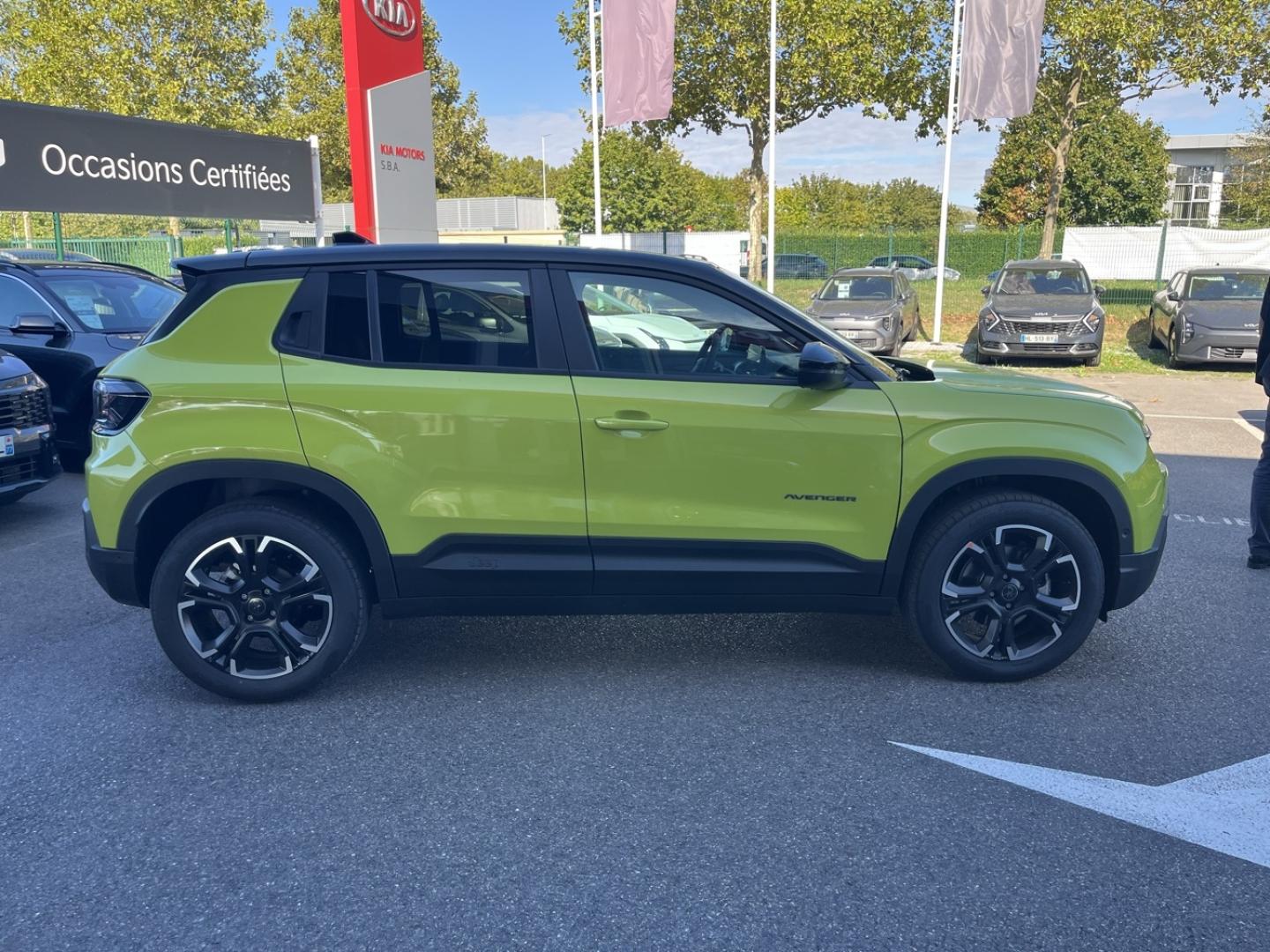 Image JEEP Avenger 1.2 Turbo T3 110ch e-Hybrid Summit BVR6