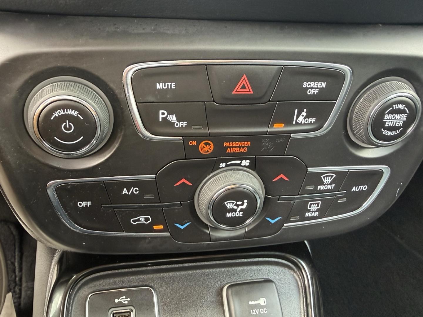 Image JEEP Compass 1.6 MultiJet II 120ch Brooklyn Edition 4x2 Euro6d-T