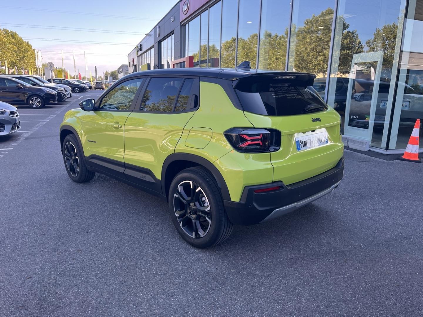 Image JEEP Avenger 1.2 Turbo T3 110ch e-Hybrid Summit BVR6