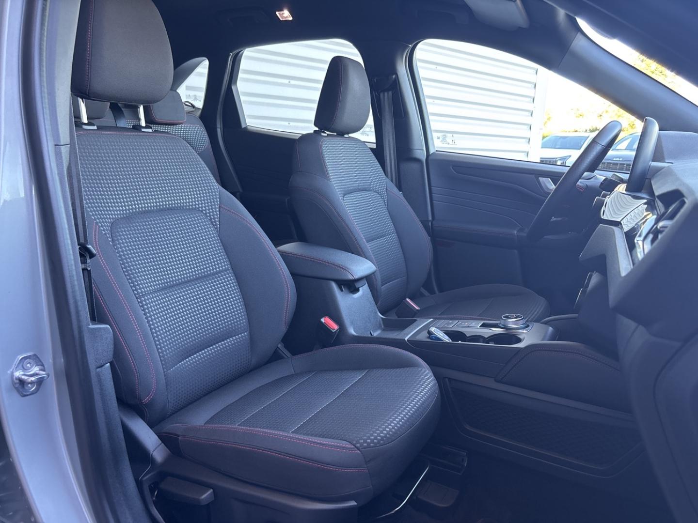 Image FORD Kuga 2.5 Duratec 190ch FHEV E85 ST-Line BVA