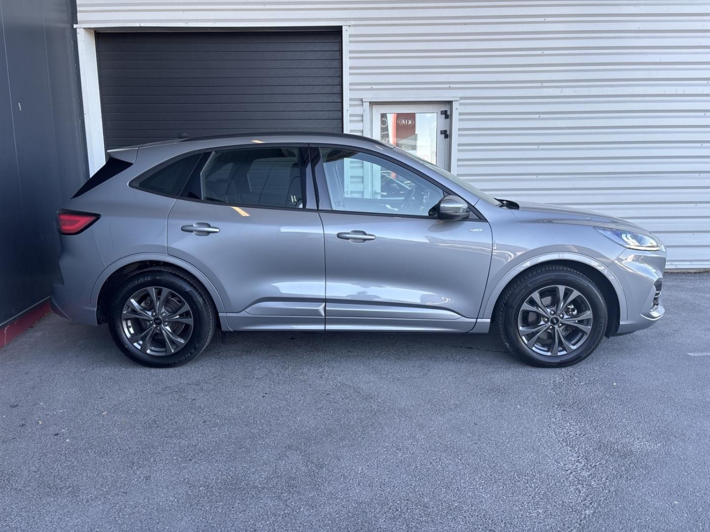 Image FORD Kuga 2.5 Duratec 190ch FHEV E85 ST-Line BVA