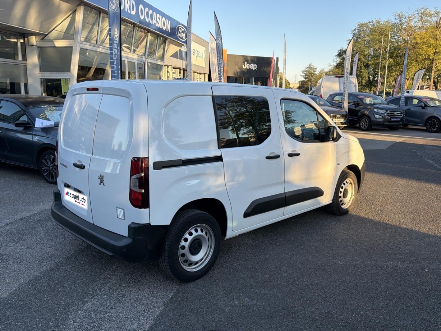 Image PEUGEOT Partner Standard 1000kg BlueHDi 100ch S&S Premium