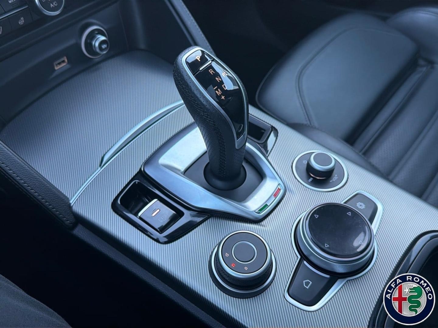 Image ALFA ROMEO Stelvio 2.2 Diesel 210ch Veloce Q4 AT8