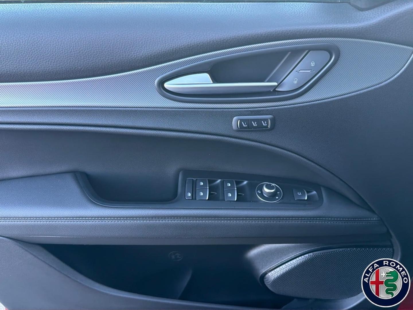Image ALFA ROMEO Stelvio 2.2 Diesel 210ch Veloce Q4 AT8
