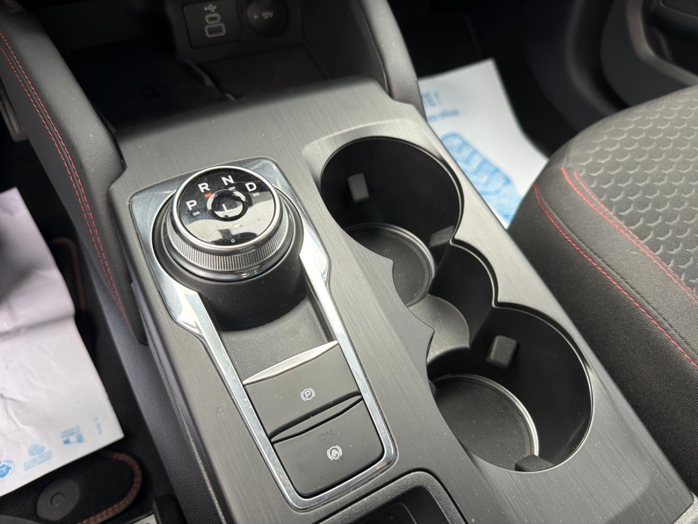 Image FORD Kuga 2.5 Duratec 180 ch Hybrid FlexiFuel ST-Line Powershift