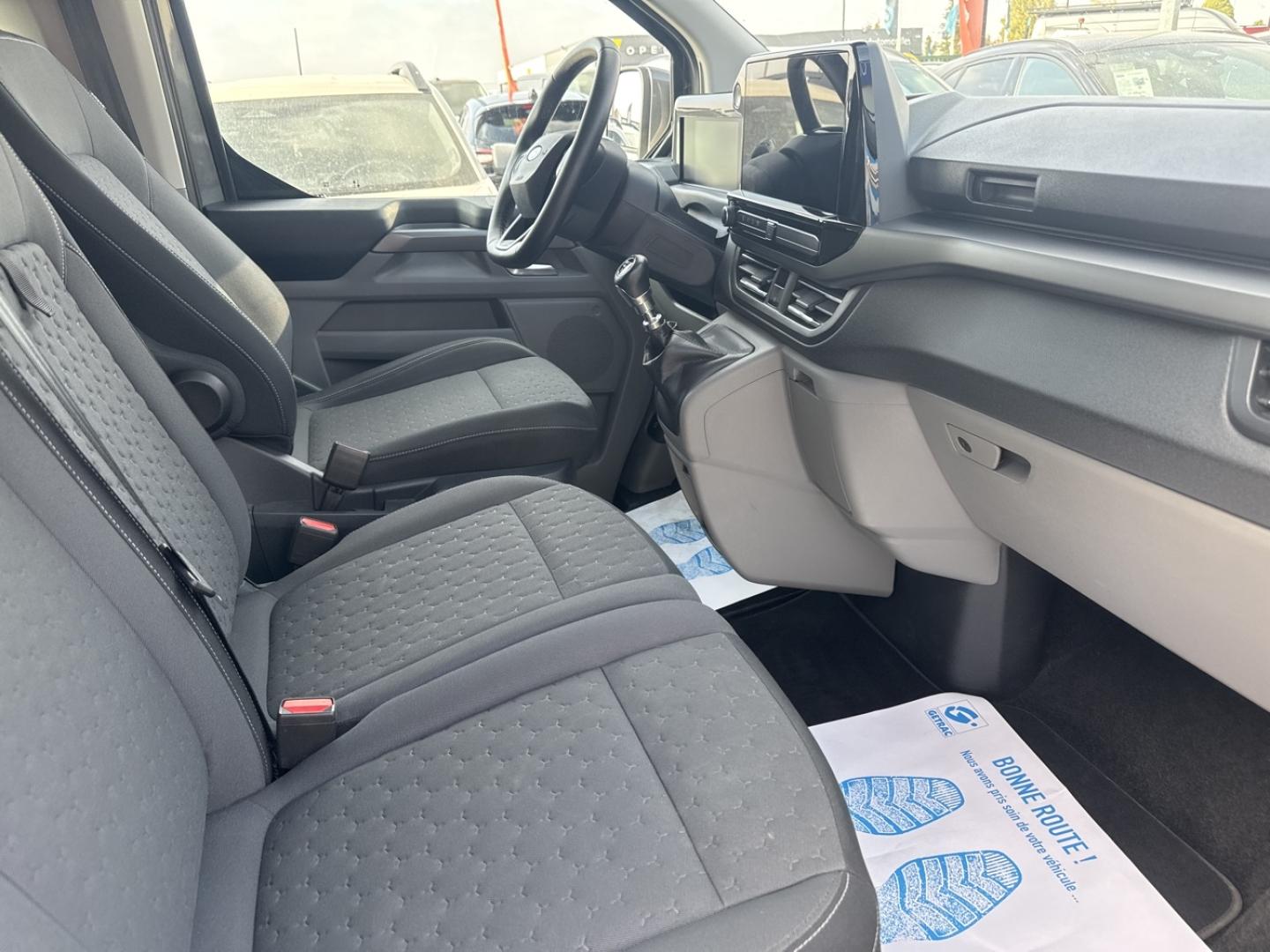 Image FORD Tourneo Custom 320 L2H1 2.0 EcoBlue 150 ch Titanium