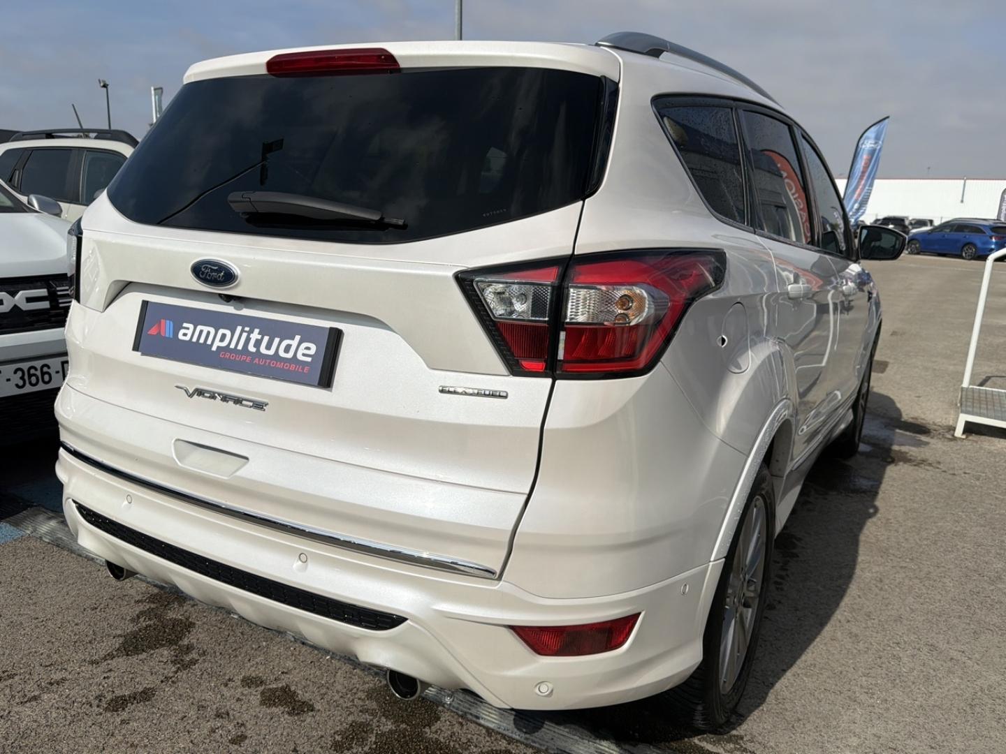 Image FORD Kuga 1.5 Flexifuel-E85 150 ch Stop&Start Vignale 4x2 Euro6.2