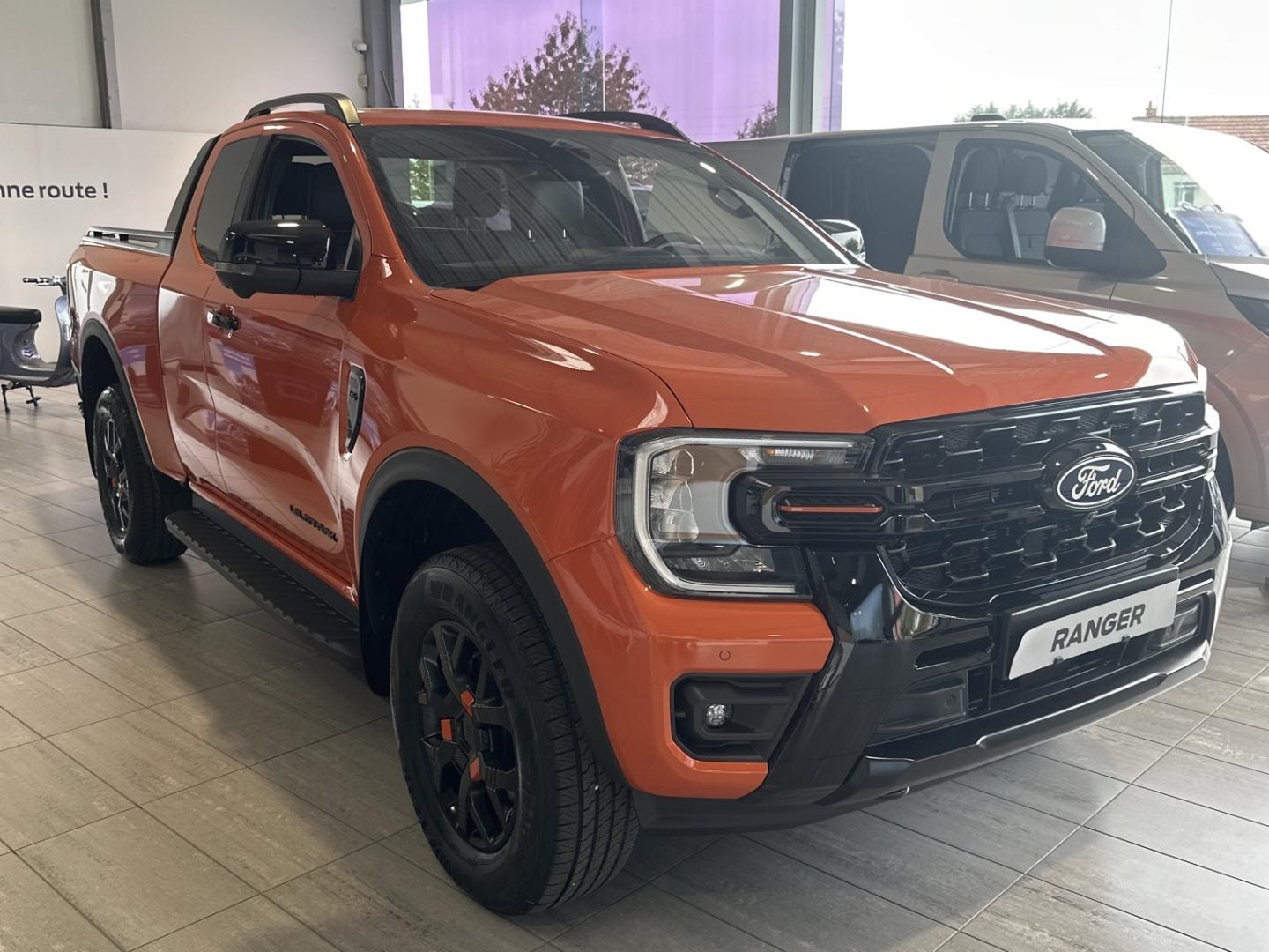 Image FORD Ranger 3.0 EcoBlue V6 240ch Stop&Start Super Cab Wildtrak 4x4 e-4WD BVA10