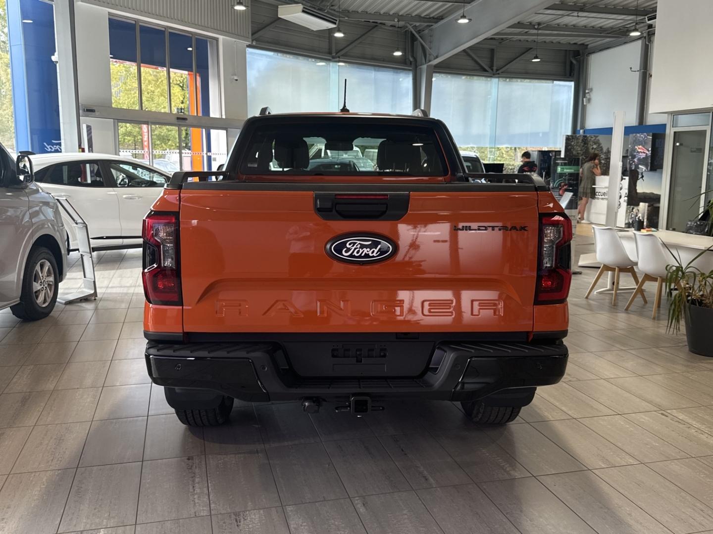 Image FORD Ranger 3.0 EcoBlue V6 240ch Stop&Start Super Cab Wildtrak 4x4 e-4WD BVA10