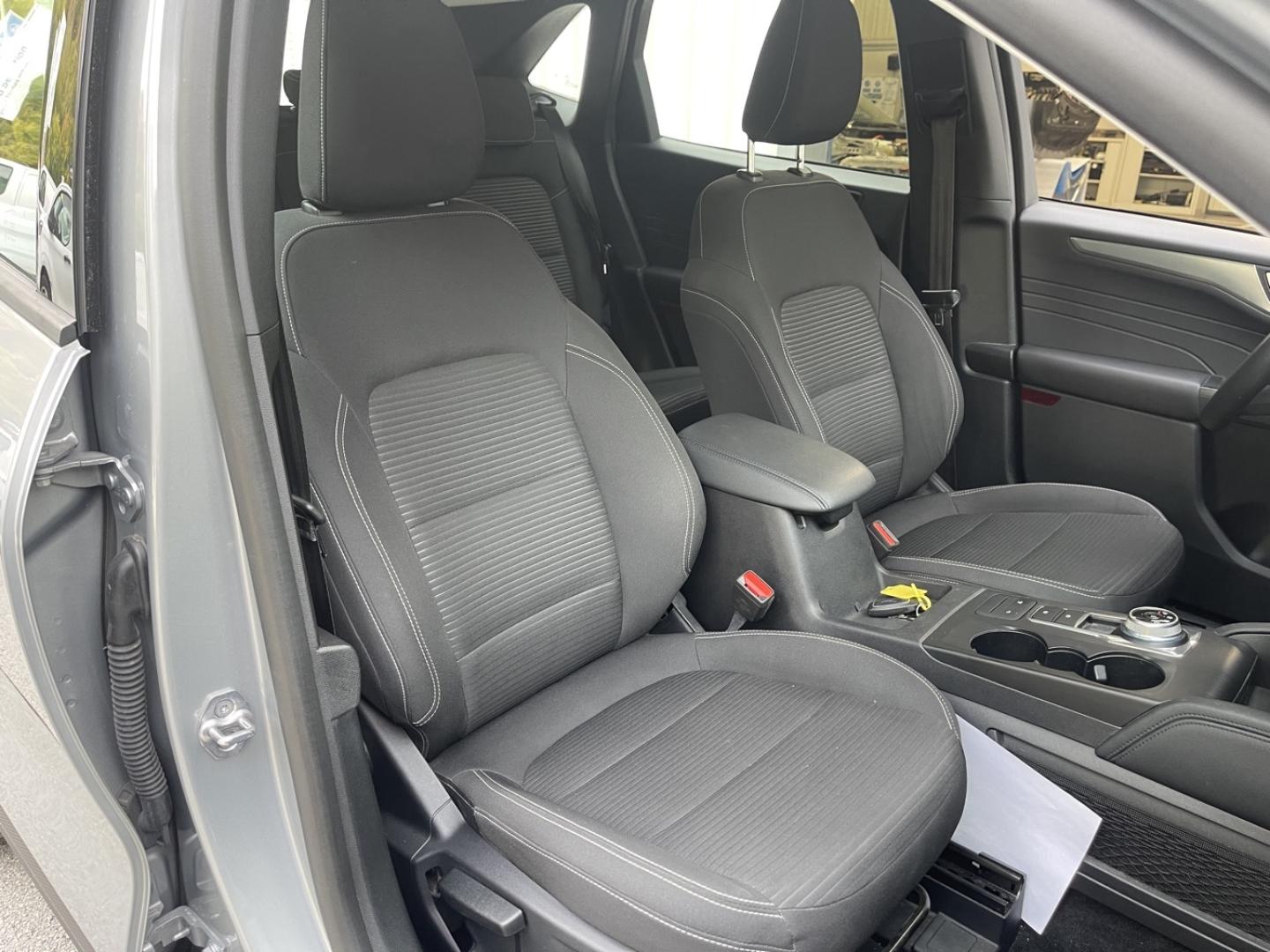 Image FORD Kuga 2.5 Duratec 190ch FHEV E85 Titanium BVA