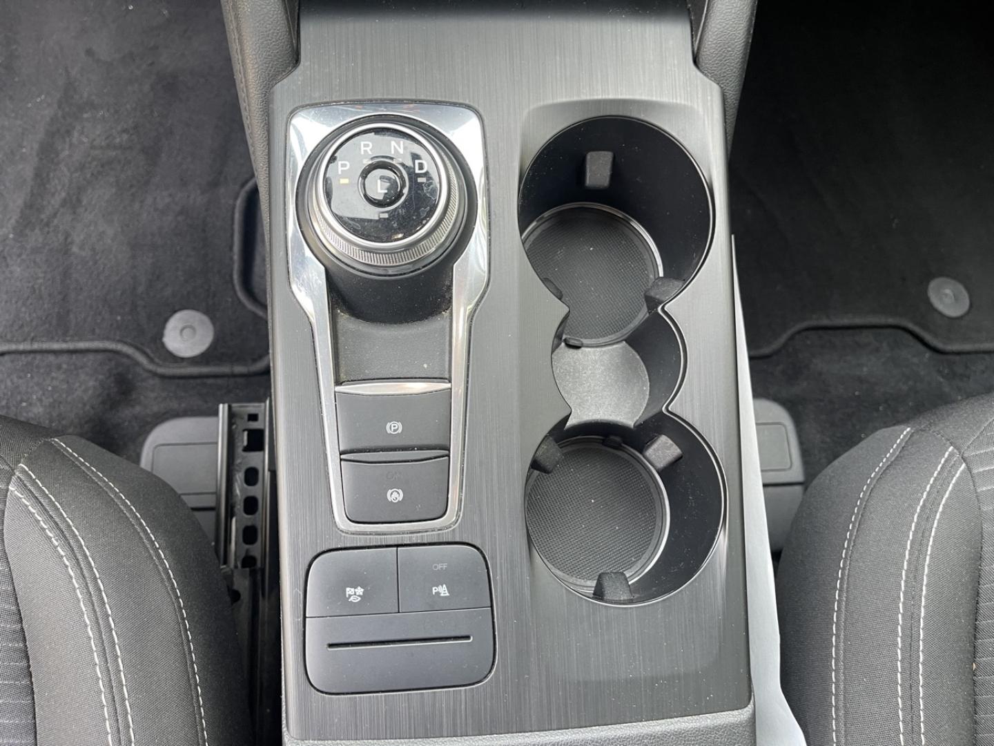 Image FORD Kuga 2.5 Duratec 190ch FHEV E85 Titanium BVA