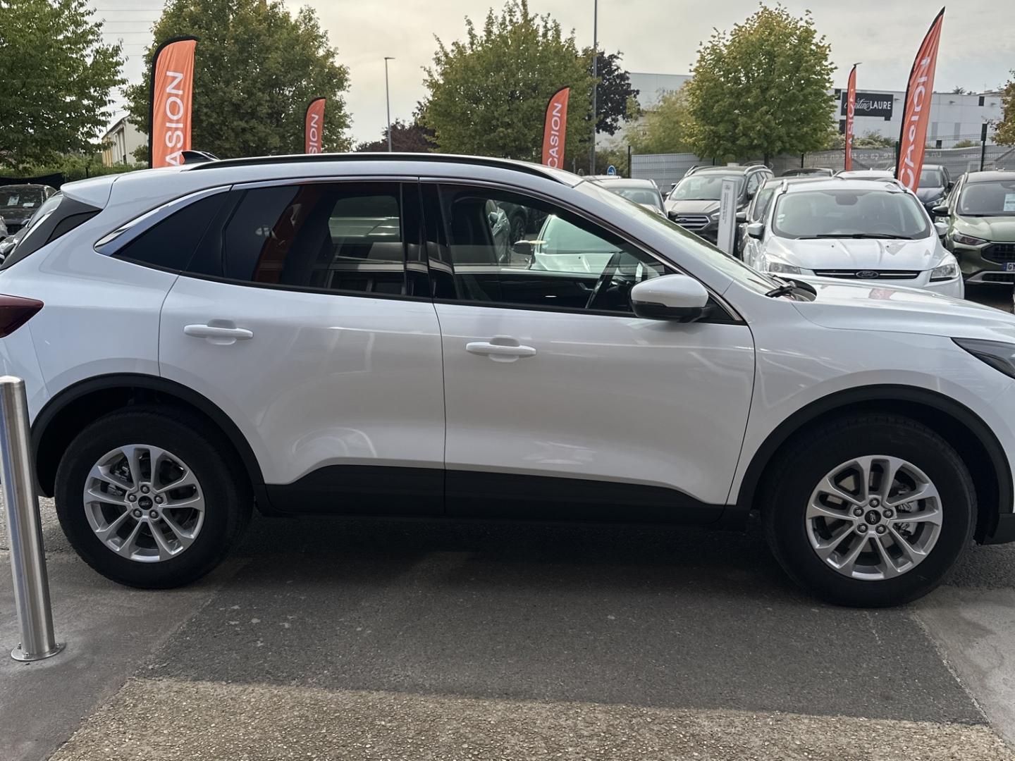 Image FORD Kuga 2.5 Duratec 180ch Hybrid FlexiFuel Titanium Powershift