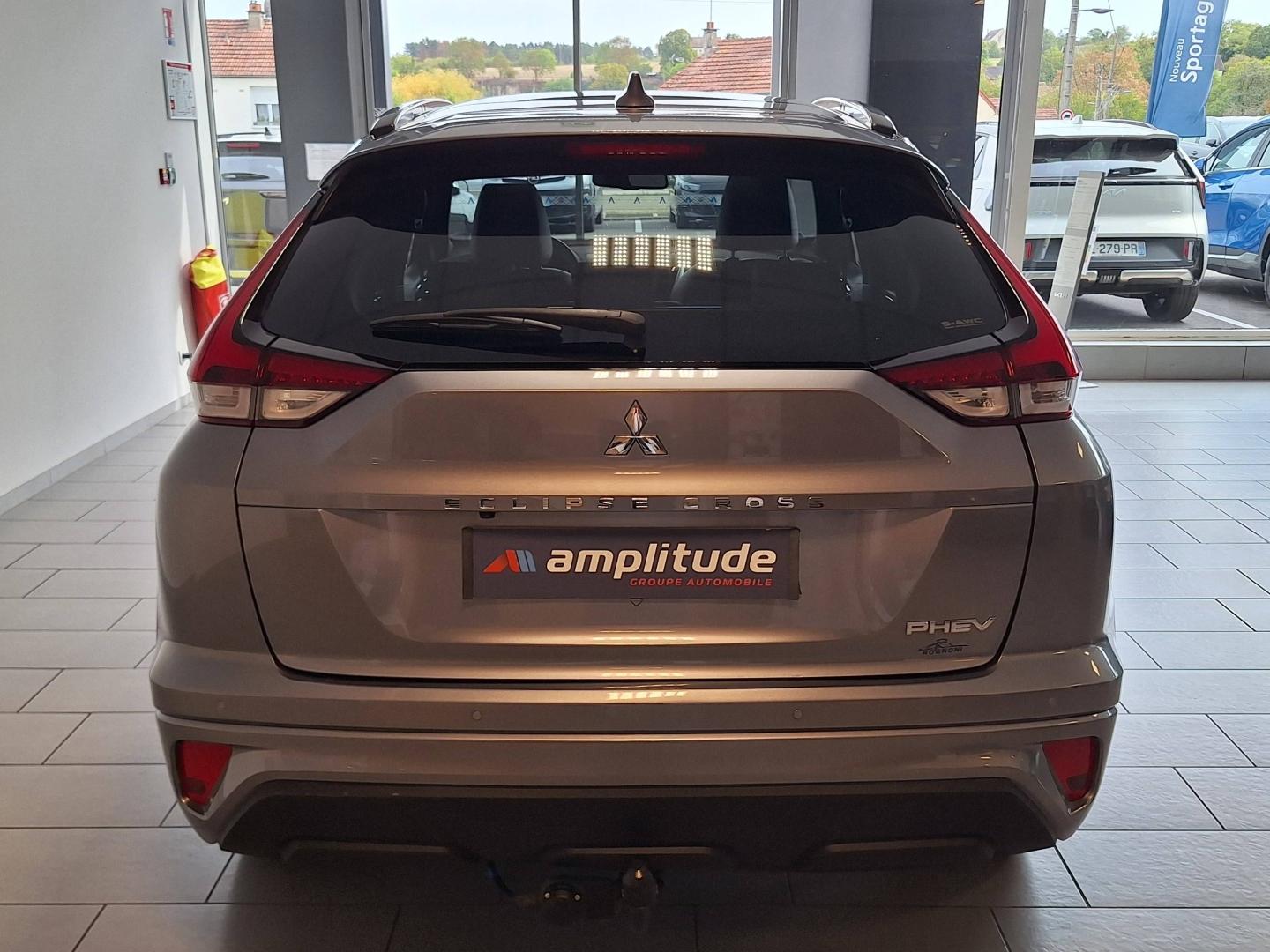 Image MITSUBISHI Eclipse Cross 2.4 MIVEC PHEV 188ch Instyle 4WD