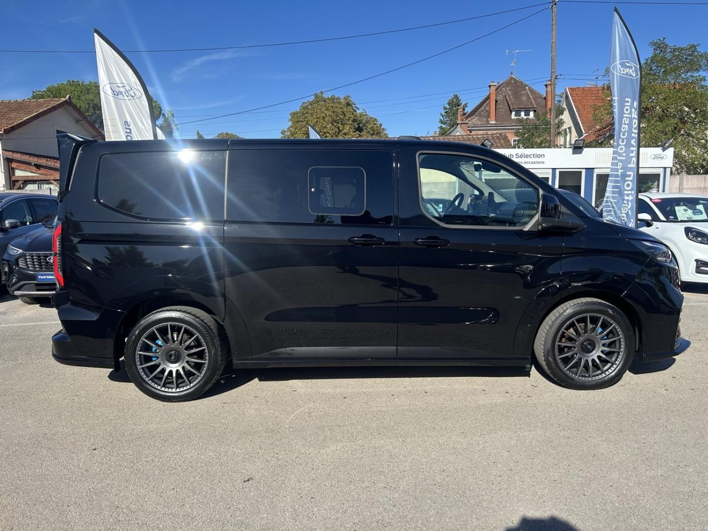 Image FORD Transit Custom Fg 320 L1H1 2.5 Duratec 232ch Hybride recheargeable Cabine Approfondie MS-RT CVT
