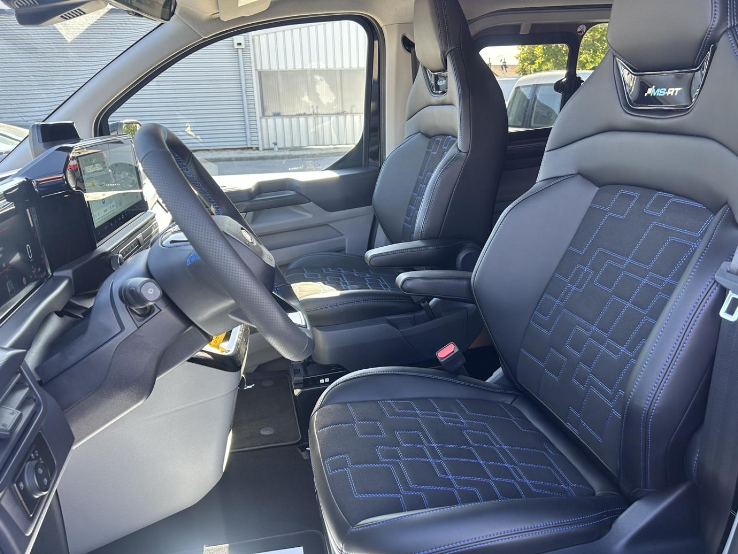 Image FORD Transit Custom Fg 320 L1H1 2.5 Duratec 232ch Hybride recheargeable Cabine Approfondie MS-RT CVT