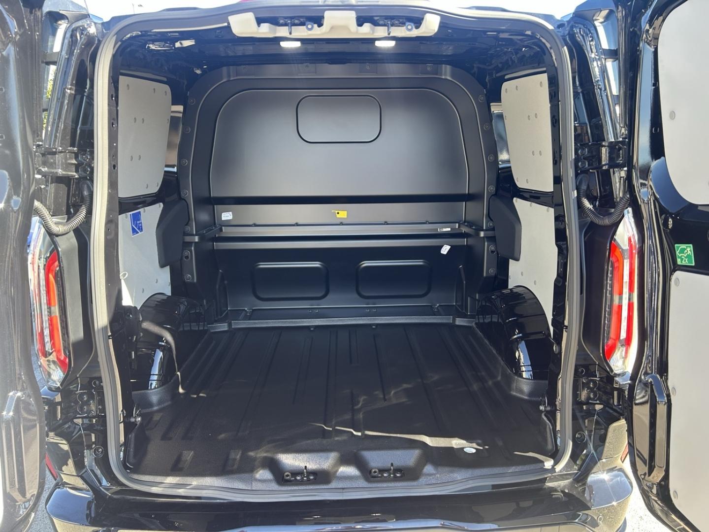 Image FORD Transit Custom Fg 320 L1H1 2.5 Duratec 232ch Hybride recheargeable Cabine Approfondie MS-RT CVT