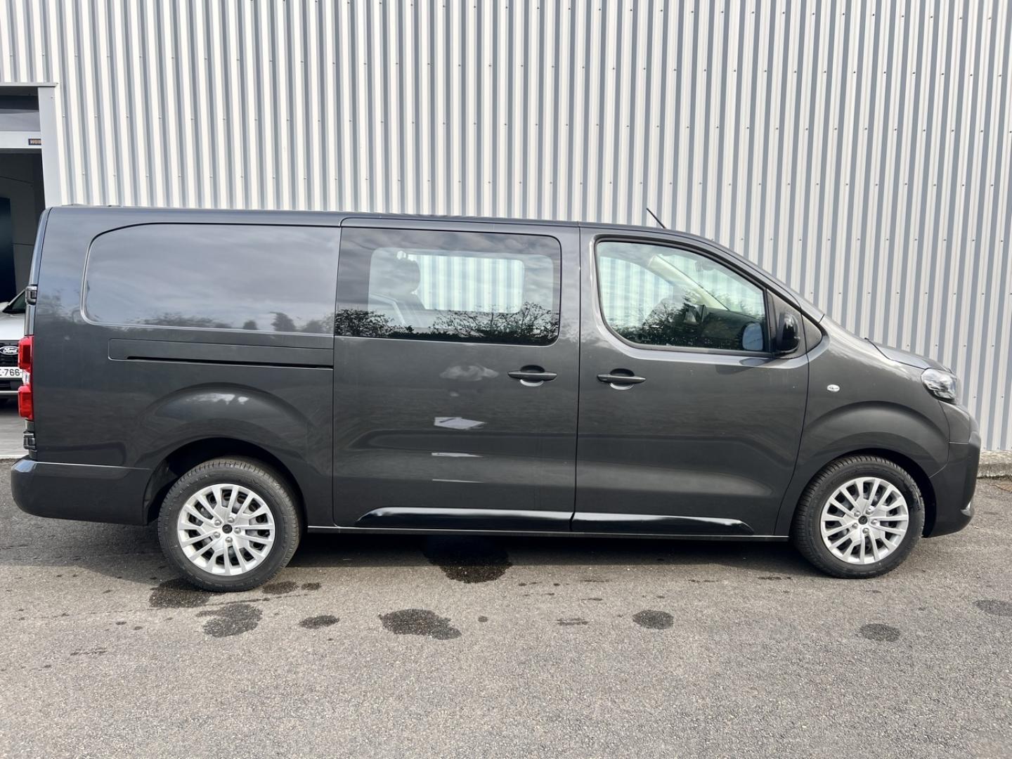 Image PEUGEOT Expert Fg XL 2.2 Diesel 180ch Cabine Approfondie Fixe automatique