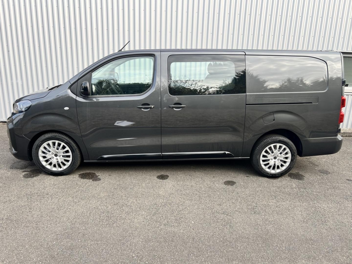 Image PEUGEOT Expert Fg XL 2.2 Diesel 180ch Cabine Approfondie Fixe automatique