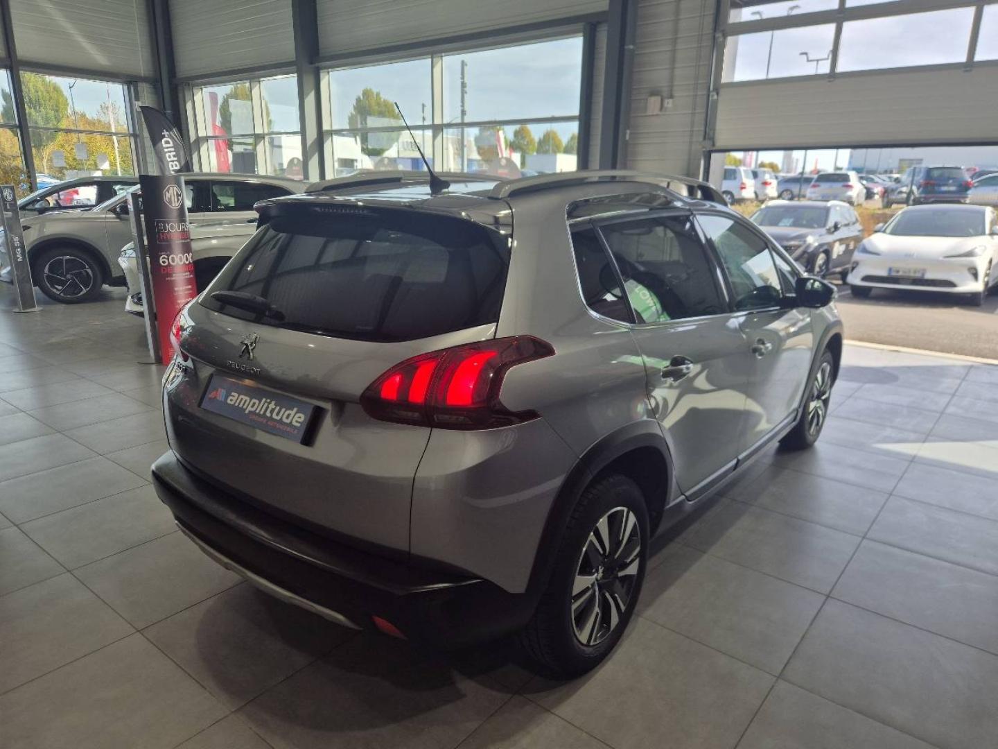Image PEUGEOT 2008 1.2 PureTech 82ch E6.c Allure