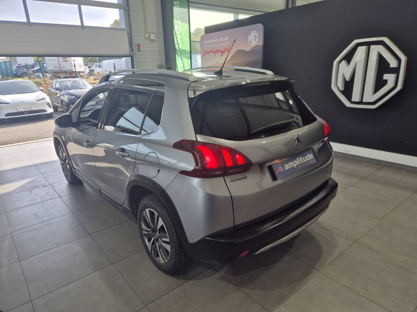 Image PEUGEOT 2008 1.2 PureTech 82ch E6.c Allure