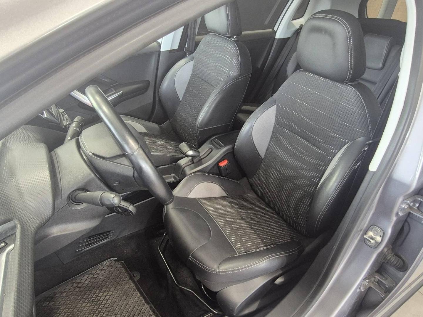 Image PEUGEOT 2008 1.2 PureTech 82ch E6.c Allure