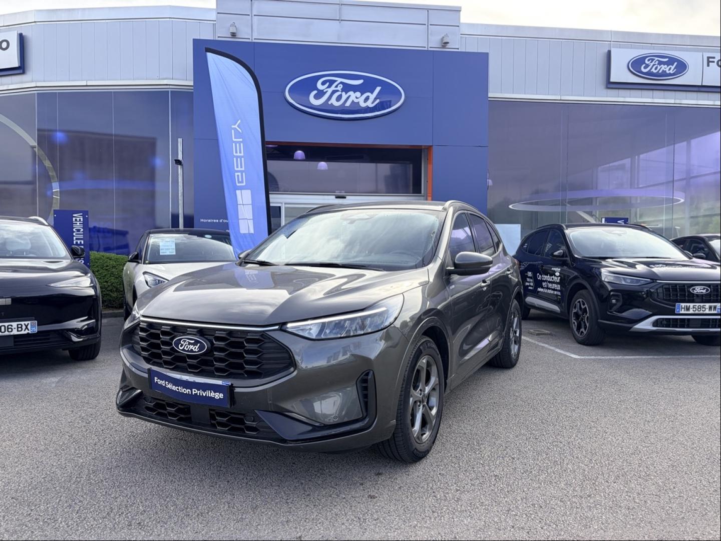 Photo FORD Kuga 2.5 Duratec 190ch FHEV E85 ST-Line BVA