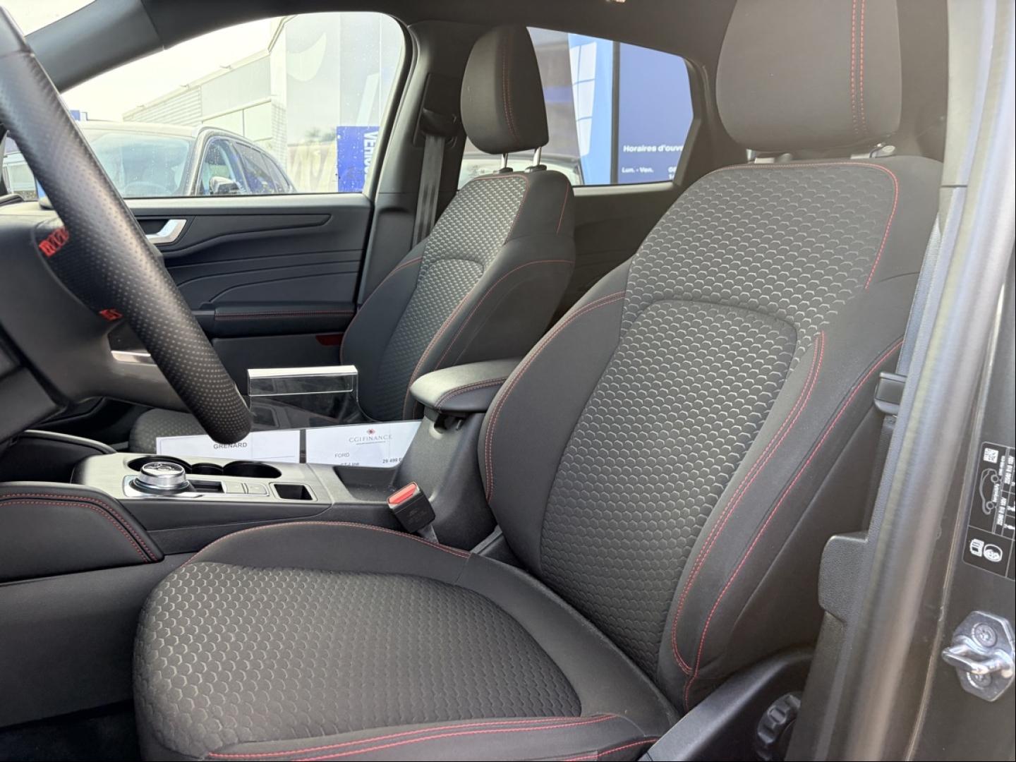 Image FORD Kuga 2.5 Duratec 190ch FHEV E85 ST-Line BVA