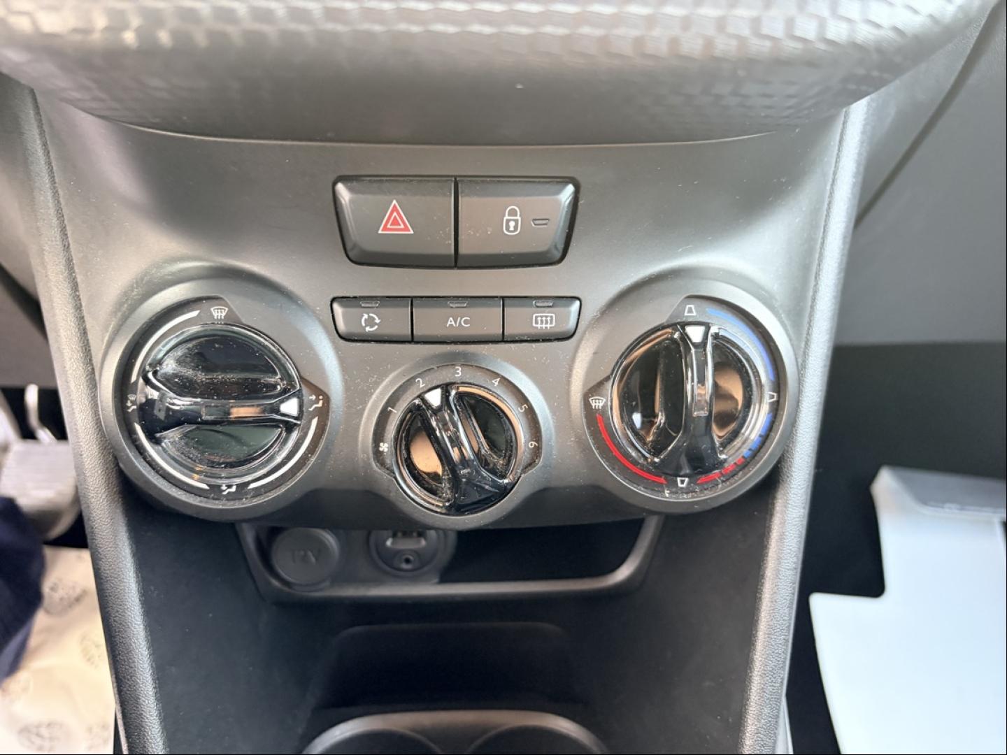 Image PEUGEOT 2008 1.2 PureTech 82ch Style