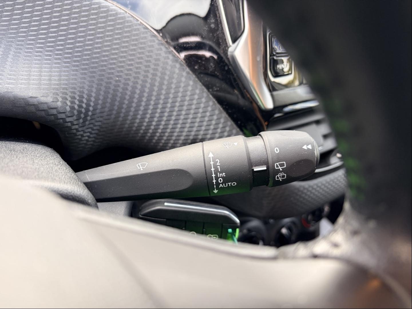 Image PEUGEOT 2008 1.2 PureTech 82ch Style