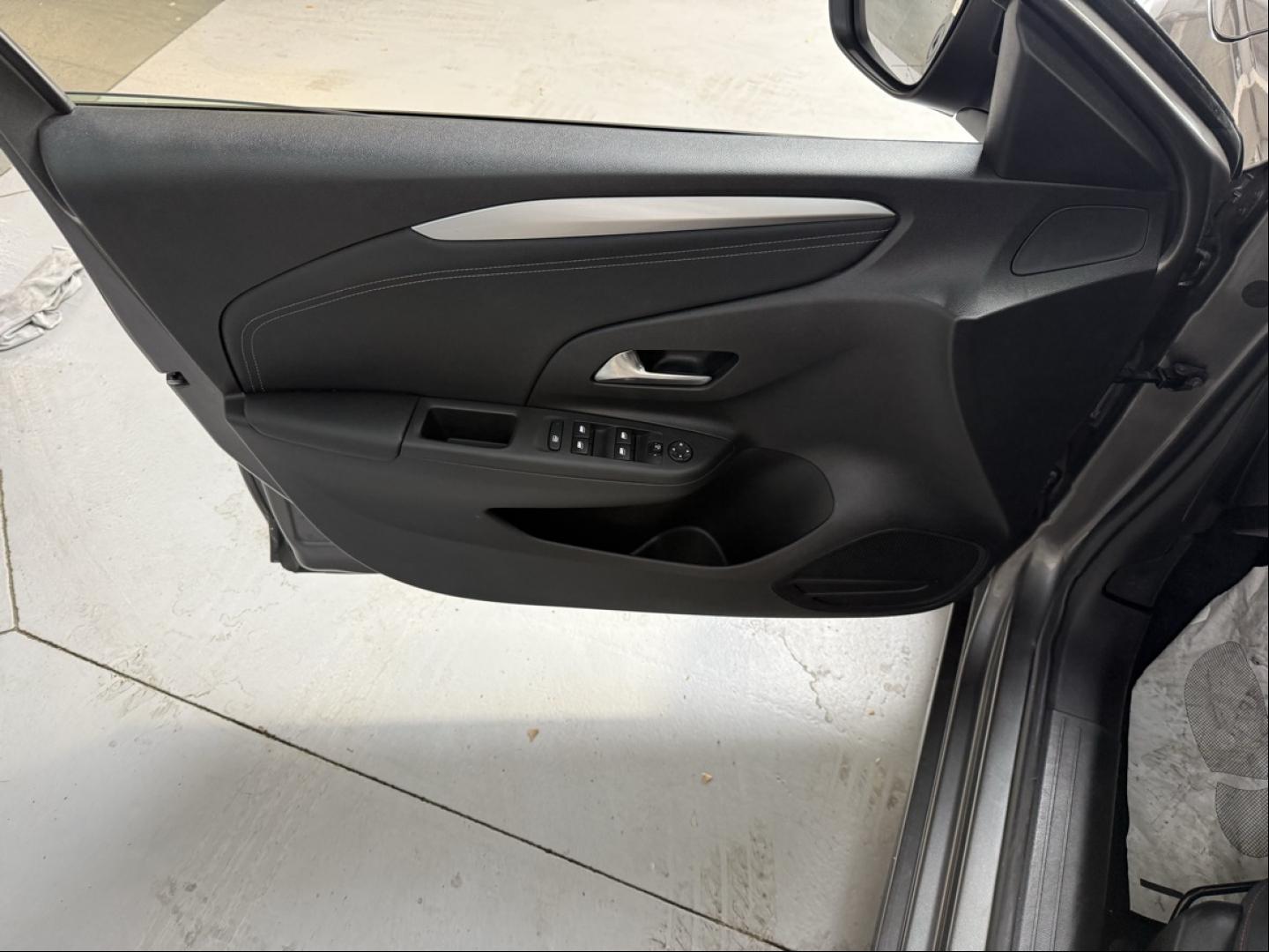 Image OPEL Corsa 1.2 Turbo 100ch GS Line