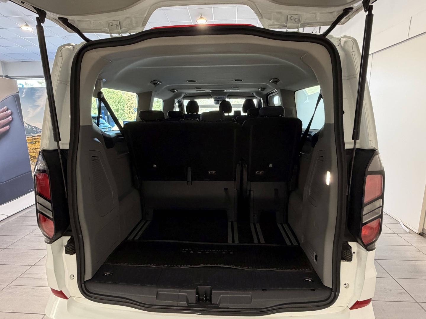 Image FORD Tourneo Custom 320 L2H1 2.0 EcoBlue 150ch Titanium