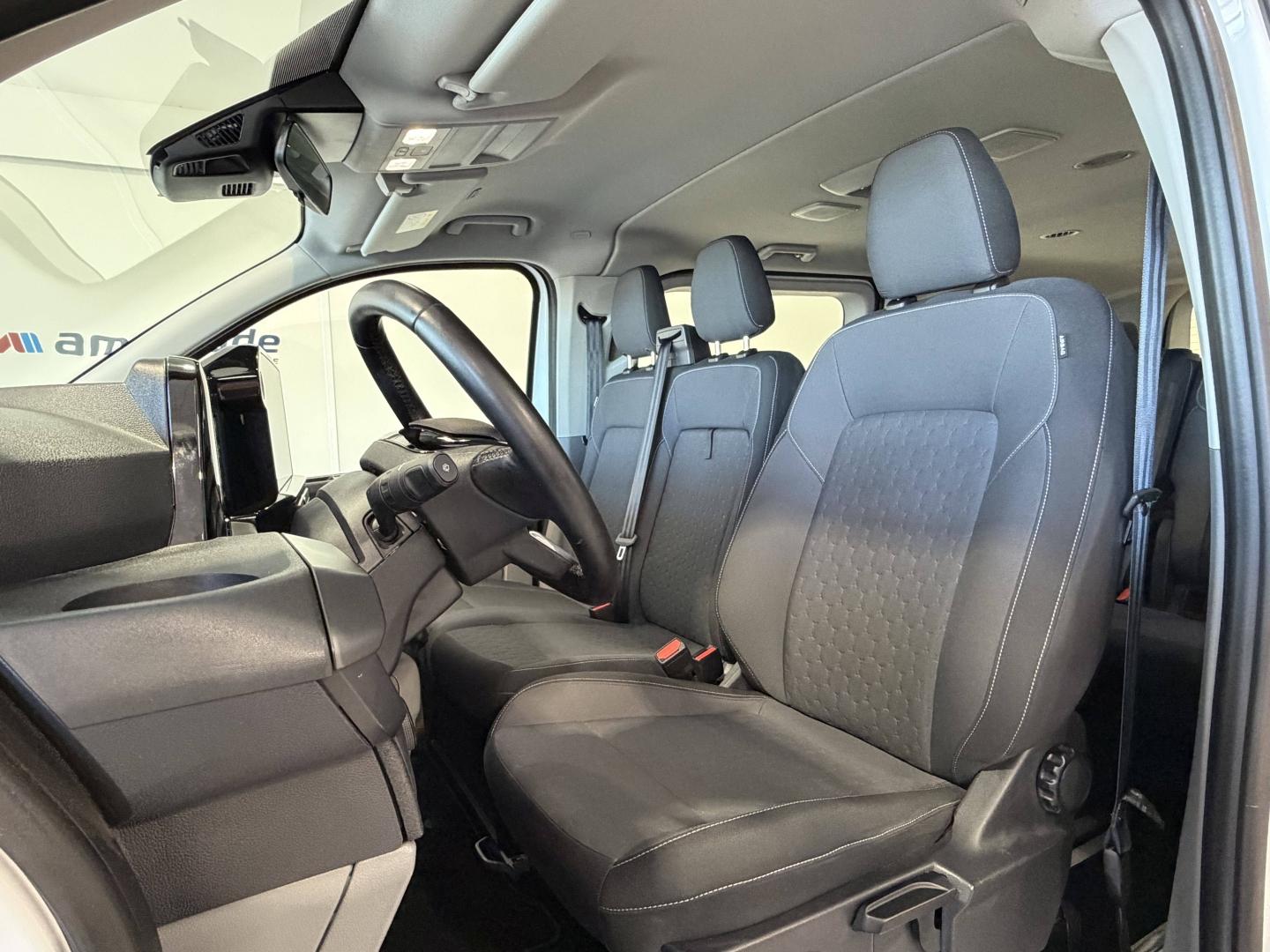 Image FORD Tourneo Custom 320 L2H1 2.0 EcoBlue 150ch Titanium