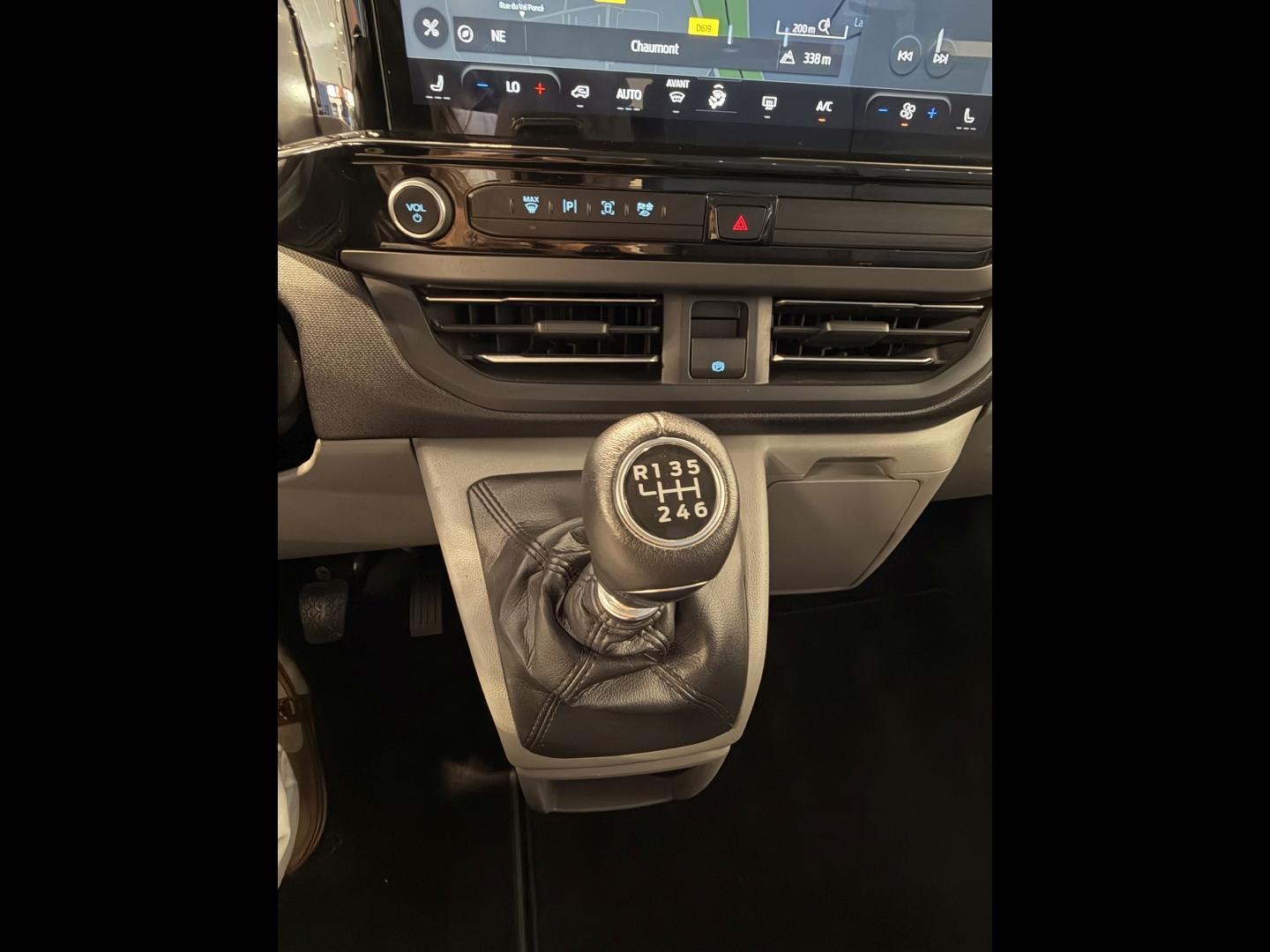 Image FORD Tourneo Custom 320 L2H1 2.0 EcoBlue 150ch Titanium