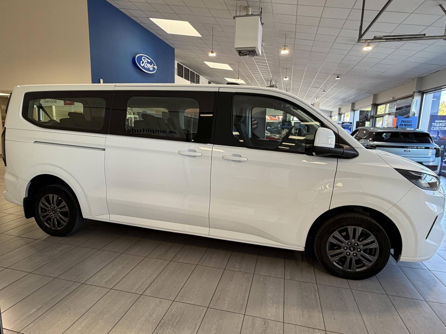 Image FORD Tourneo Custom 320 L2H1 2.0 EcoBlue 150ch Titanium