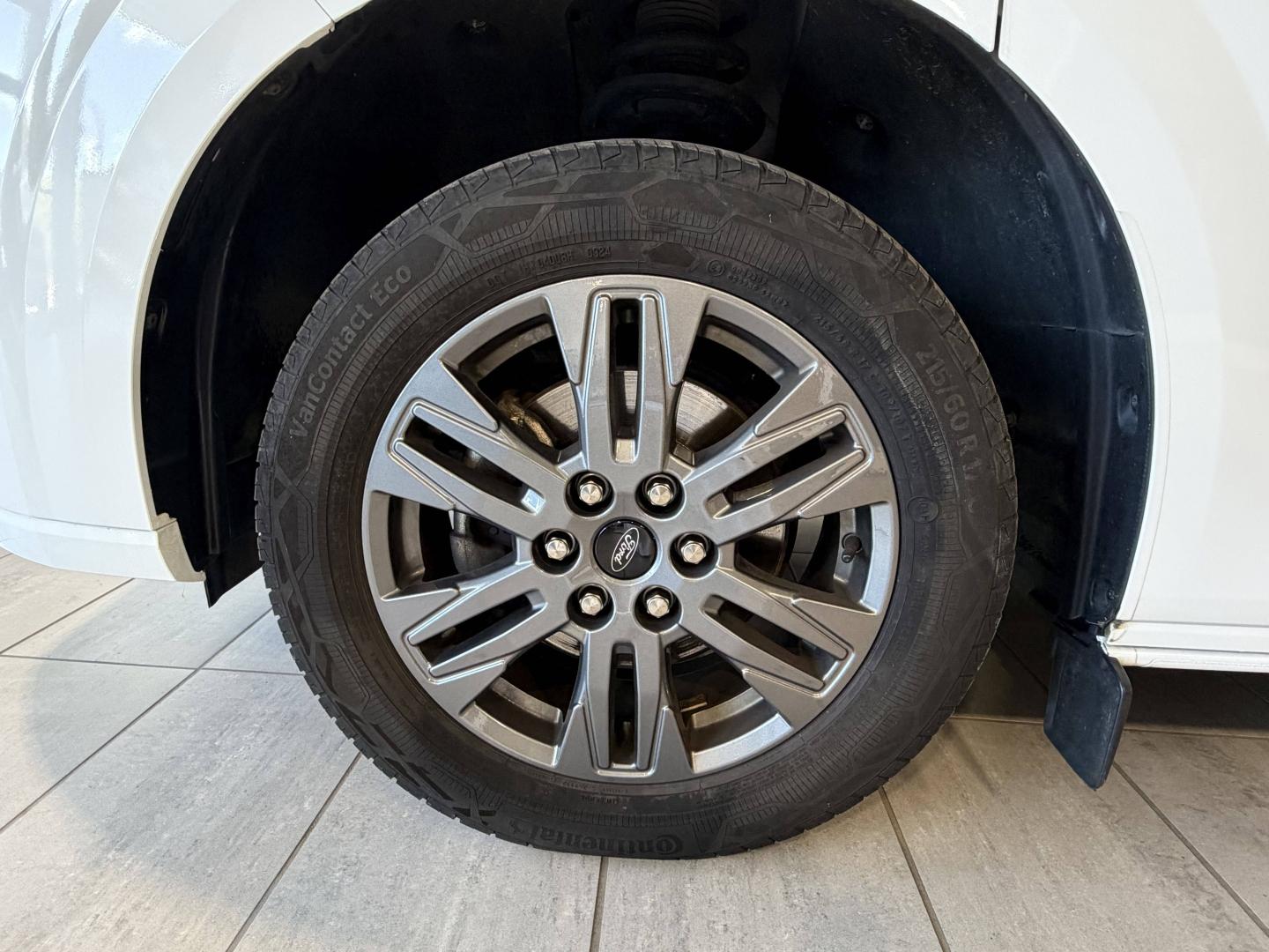 Image FORD Tourneo Custom 320 L2H1 2.0 EcoBlue 150ch Titanium