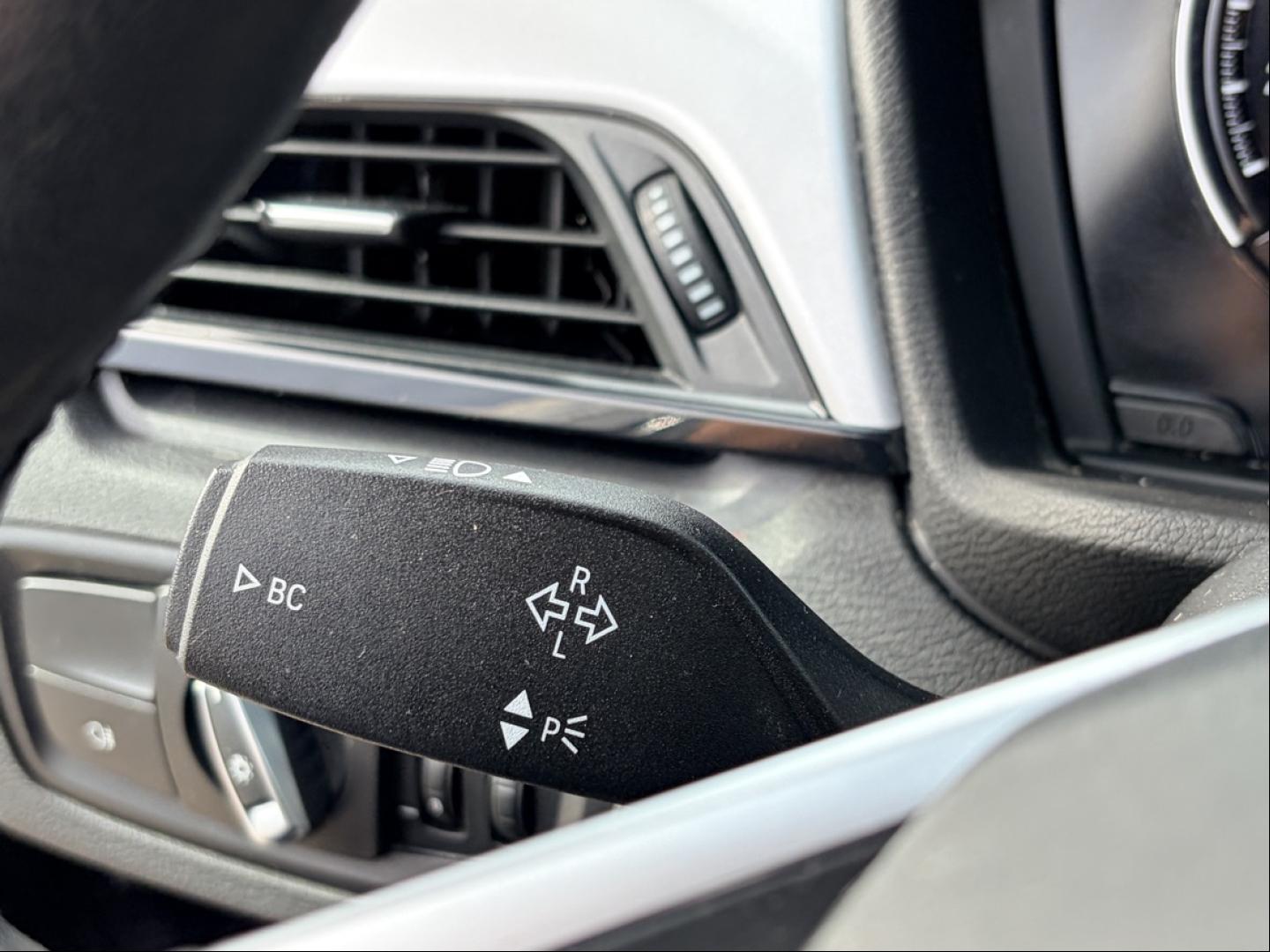 Image BMW X1 sDrive16d 116ch Business Design