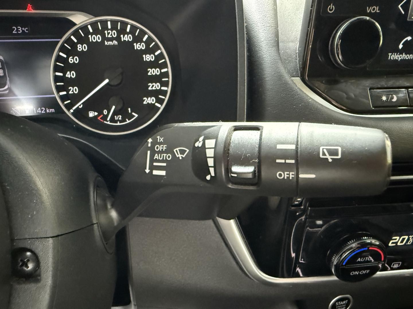 Image NISSAN Qashqai 1.3 Mild Hybrid 140ch N-Connecta