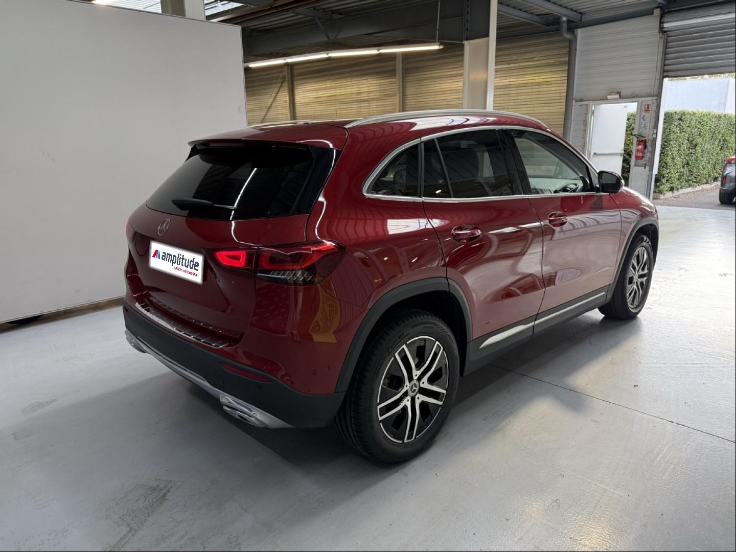 Image MERCEDES-BENZ GLA 200 d 150ch Progressive Line 8G-DCT