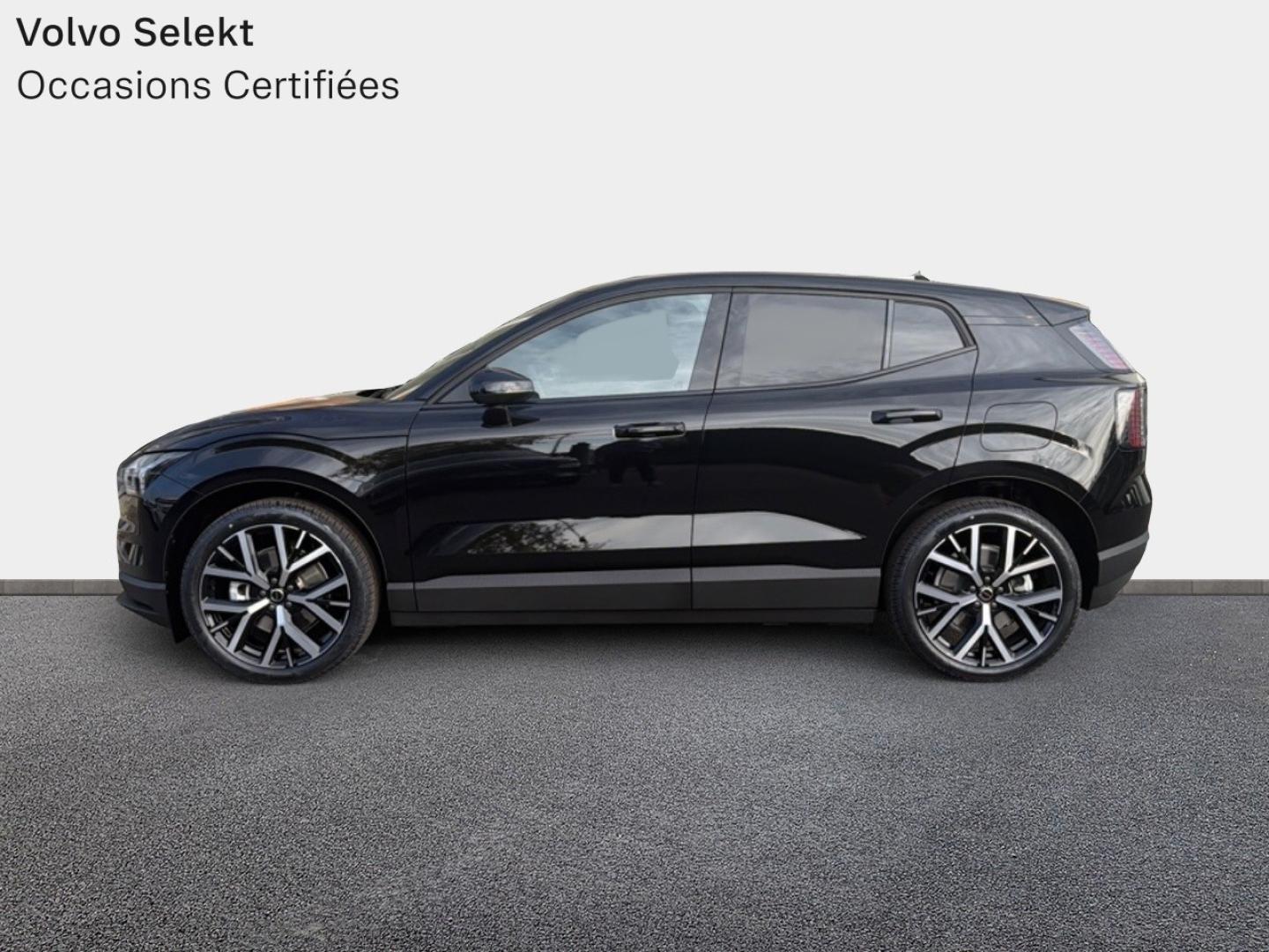 Image VOLVO EX30 P5 Long Range 272ch 69kWh Black Edition
