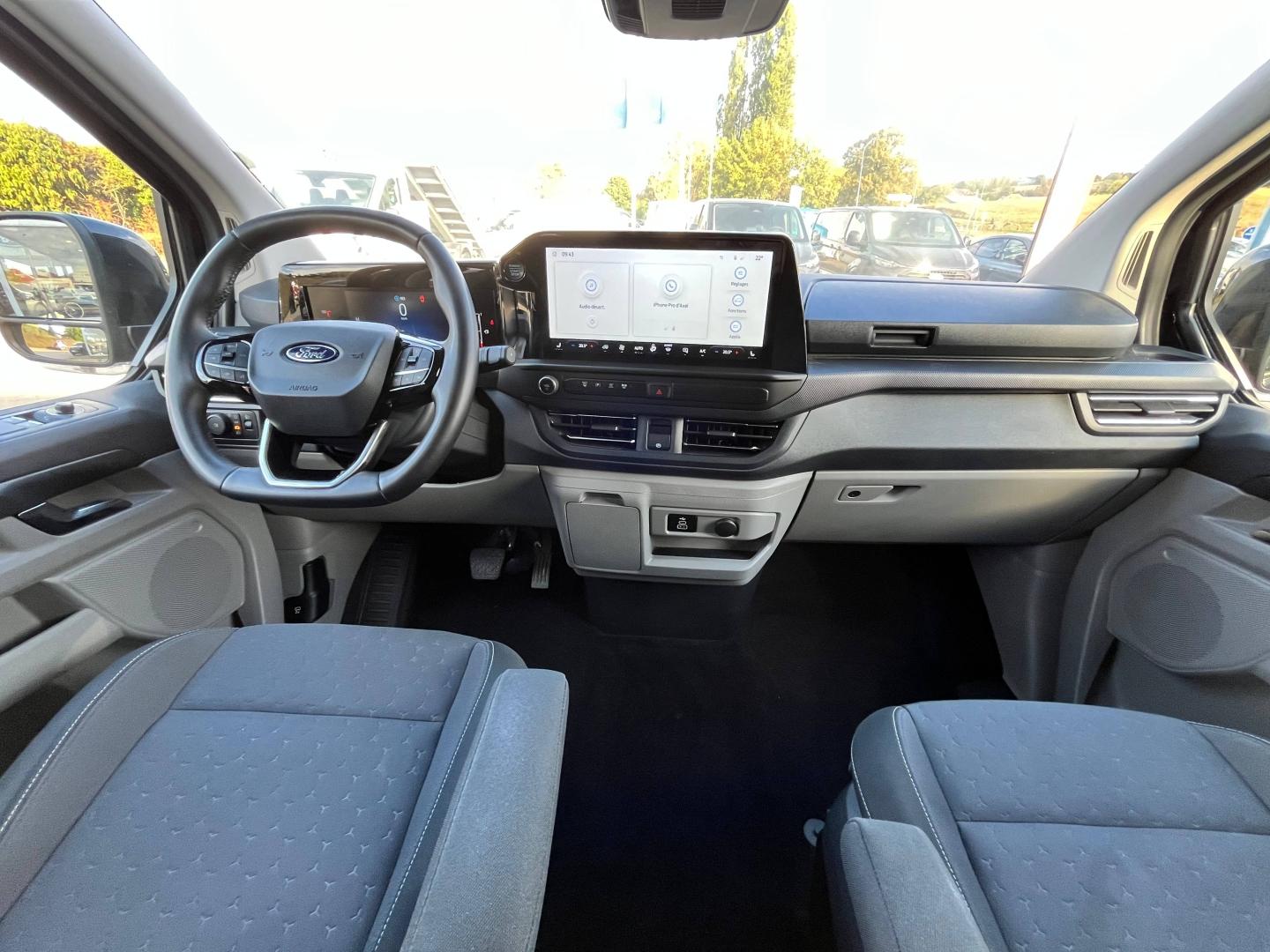 Image FORD Transit Custom Fg 300 L1H1 2.0 EcoBlue 136ch Cabine Approfondie Limited BVA8