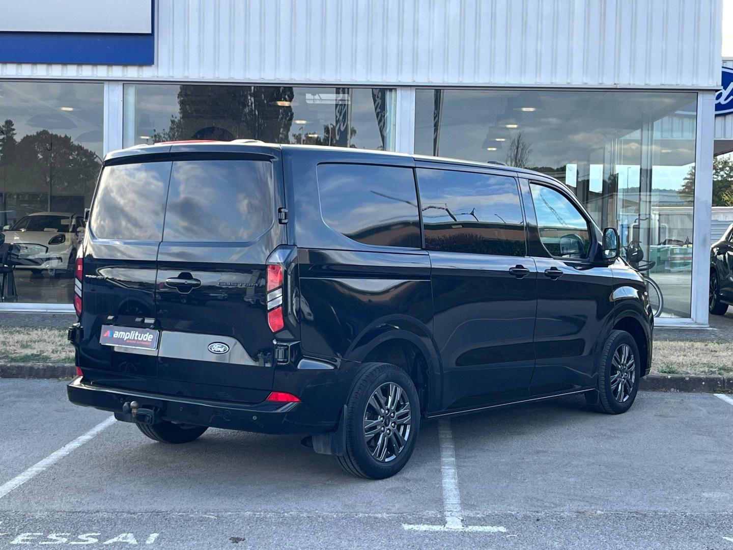 Image FORD Transit Custom Fg 300 L1H1 2.0 EcoBlue 136ch Cabine Approfondie Limited BVA8