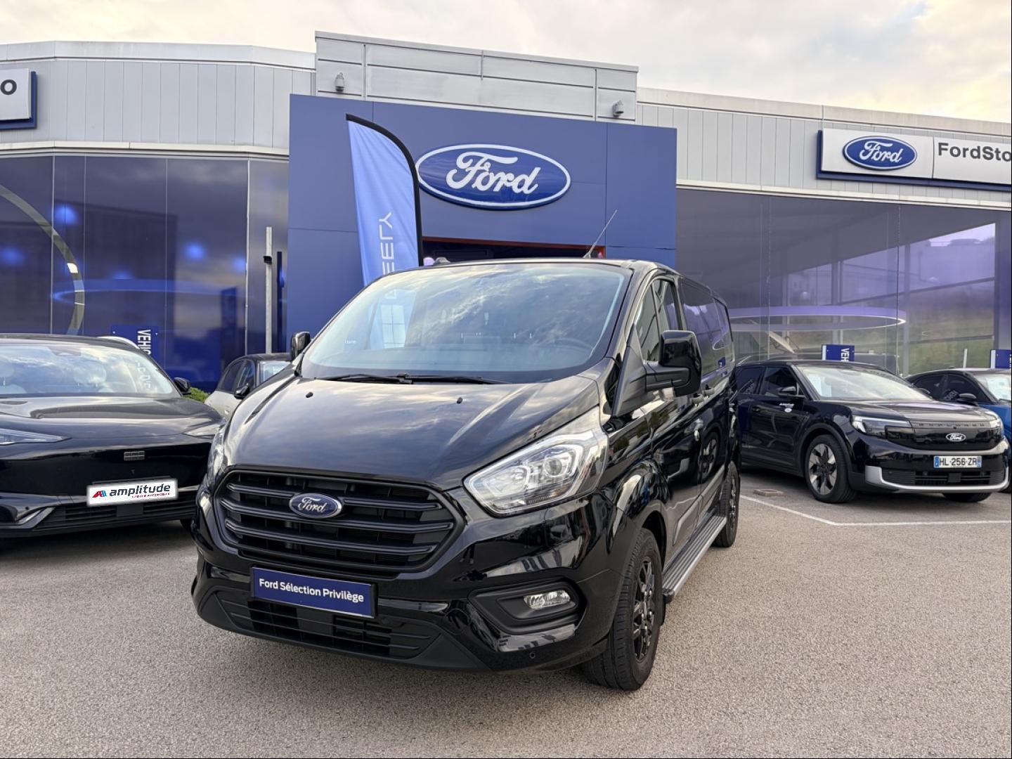 Photo FORD Transit Custom Fg 300 L1H1 2.0 EcoBlue 130 Cabine Approfondie Trend Business 7cv