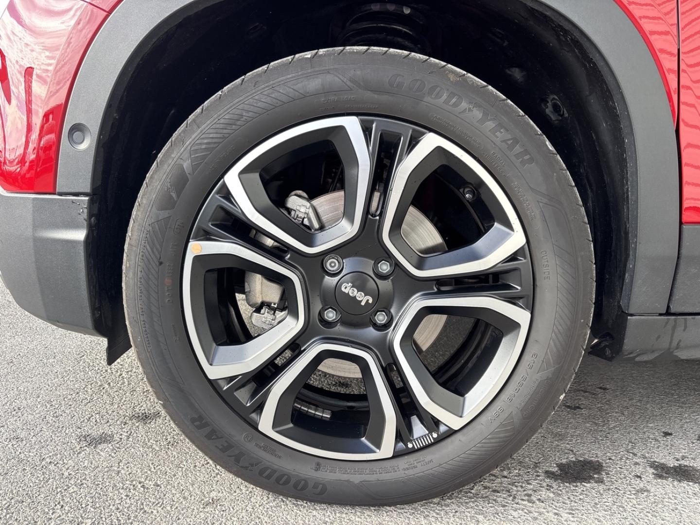 Image JEEP Avenger 1.2 Turbo T3 100ch MHEV Summit BVR6 eHybrid